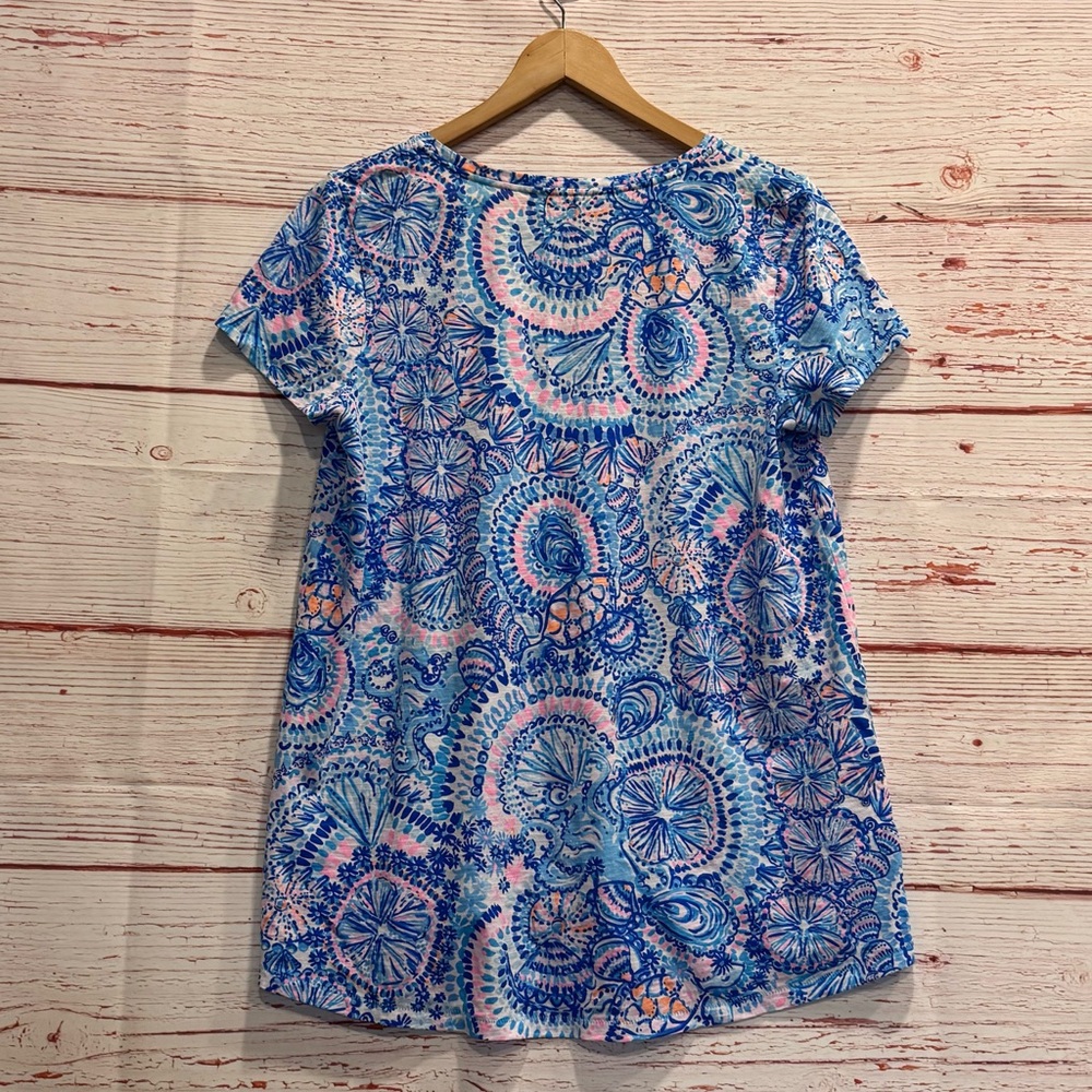 Lilly Pulitzer Etta V Nack Top in Blue Grotto Commotion In The Ocean Sz L - Picture 10 of 10
